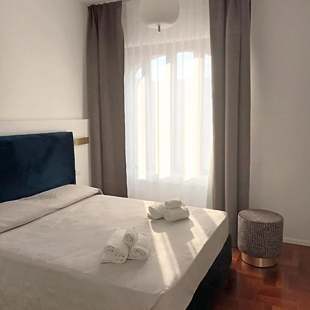 B&Bari, Via Crollalanza, Le Case Di Aurelia Guesthouse Exterior photo
